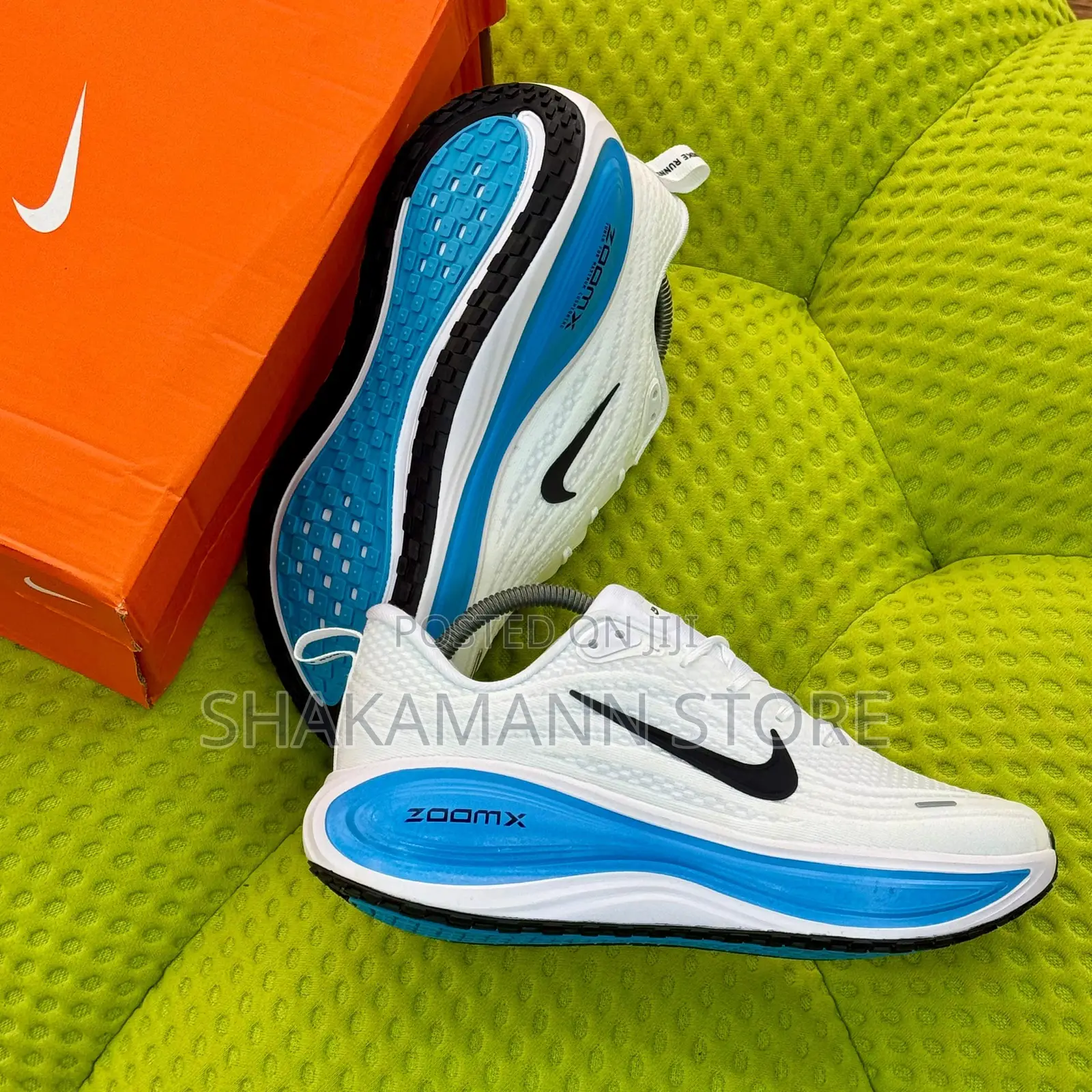 Original Nike Vomero Shoes Zoom X White and Blue Sole