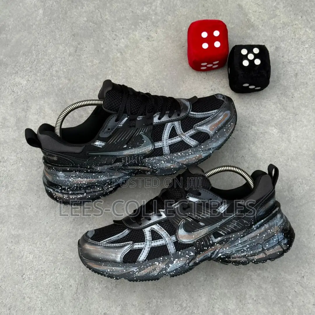 Nike V2k Running Sneakers
