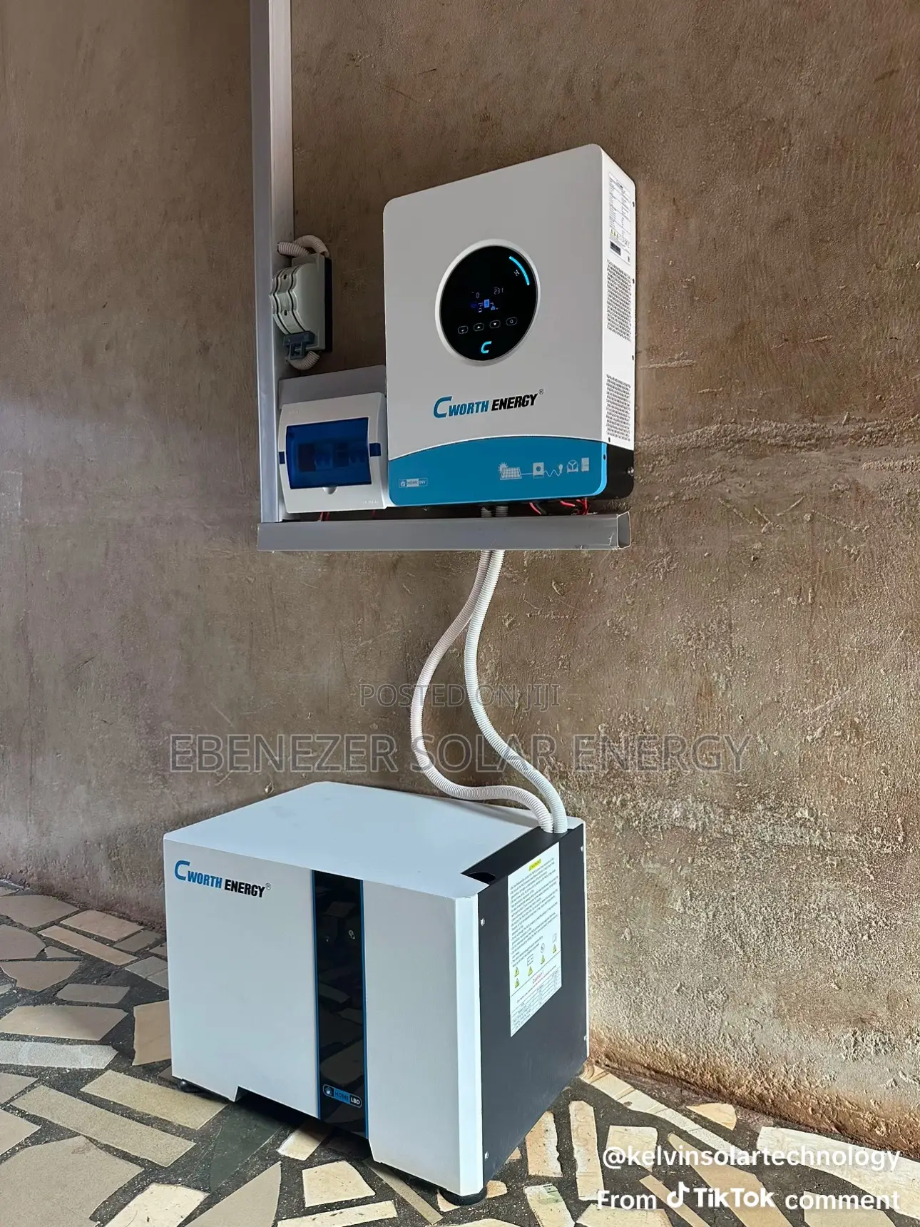 10kwh Cworth Lithium/ 5kva Inverter/ 10pics 480w Panels