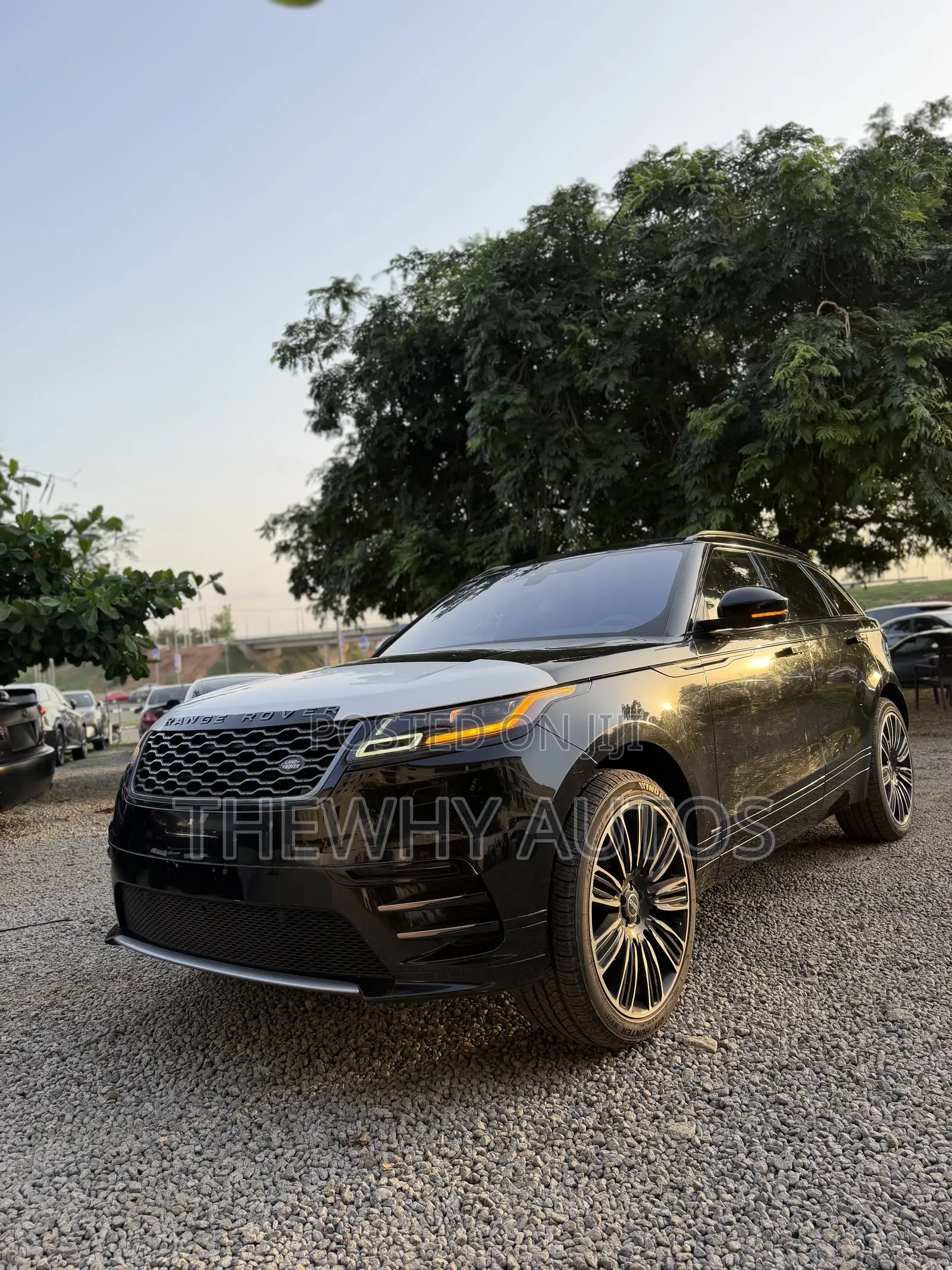 Land Rover Range Rover Velar R-Dynamic S 2021 Black