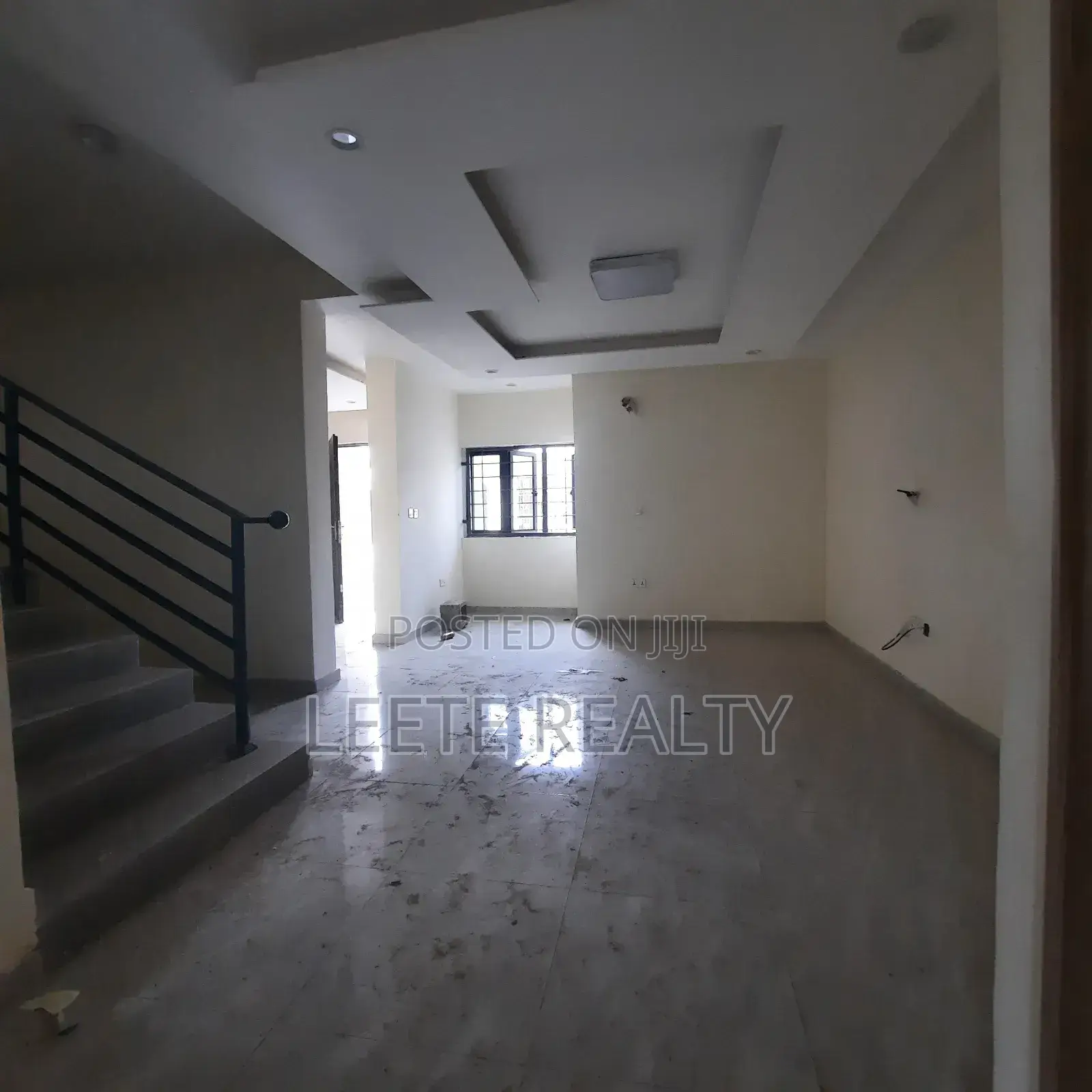 4bdrm Townhouse / Terrace in Mabushi for rent