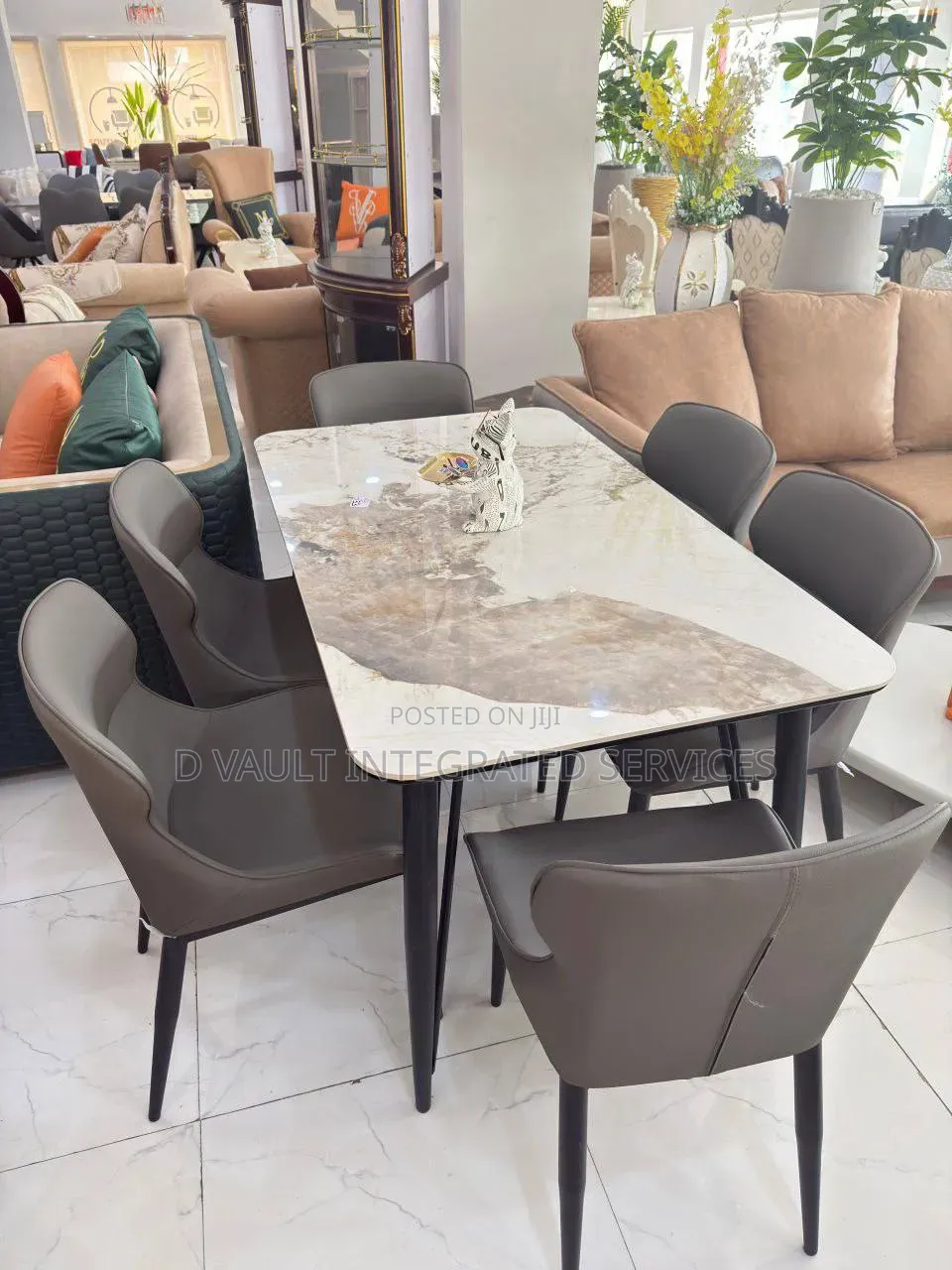6 Seater Timeless Marble Dining.