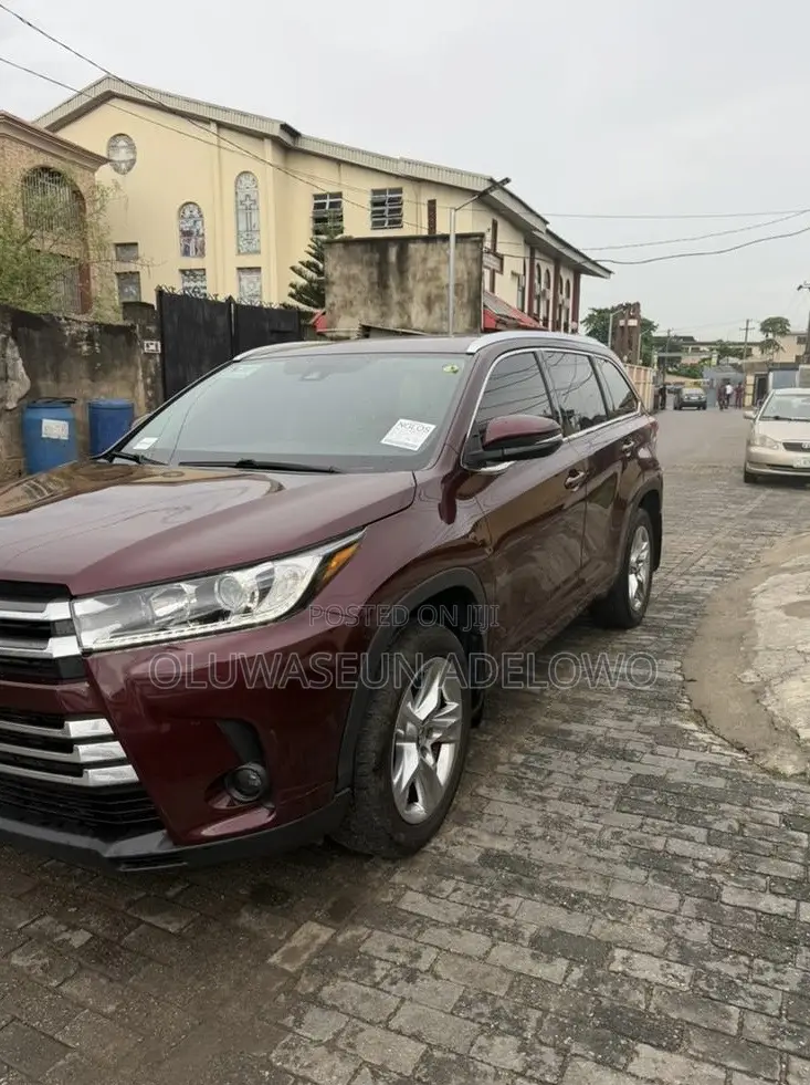 Toyota Highlander Limited 2019