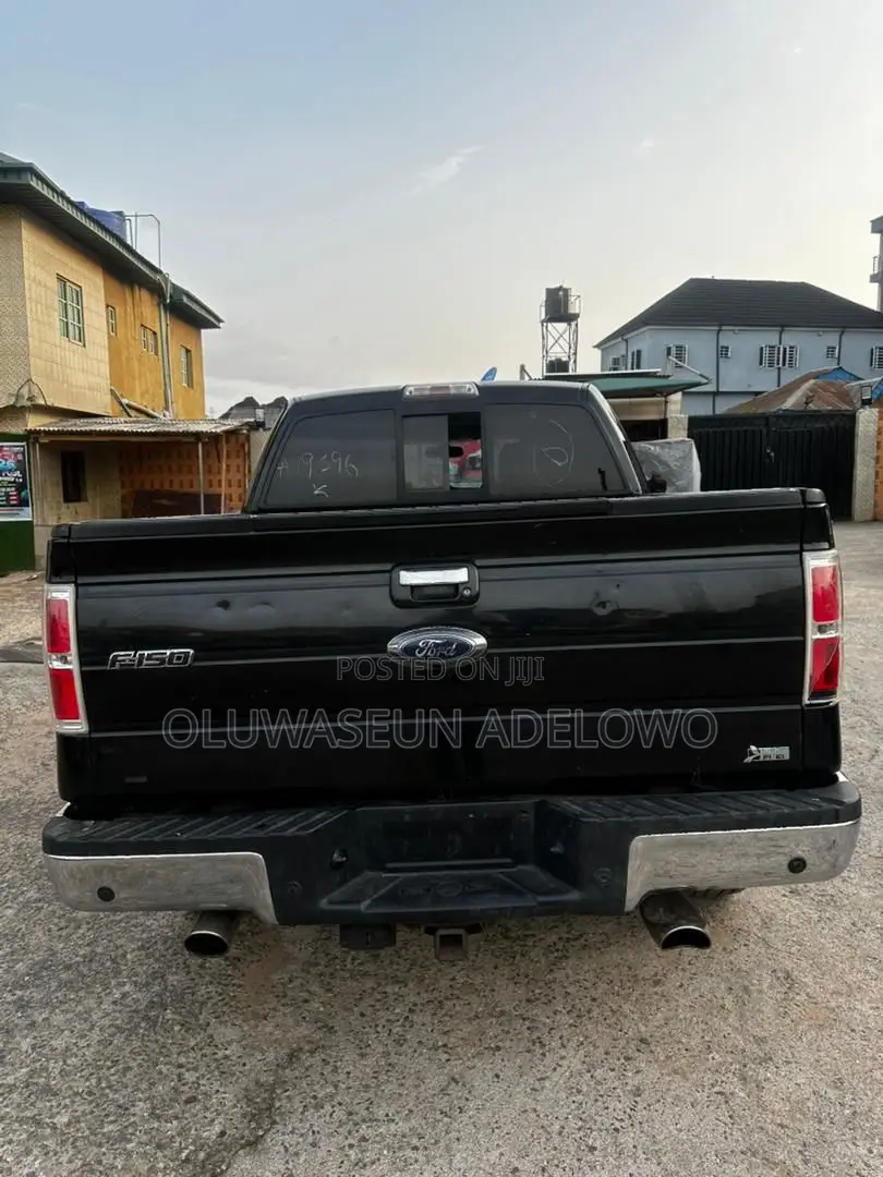 Ford F-150 XLT 2010 Black