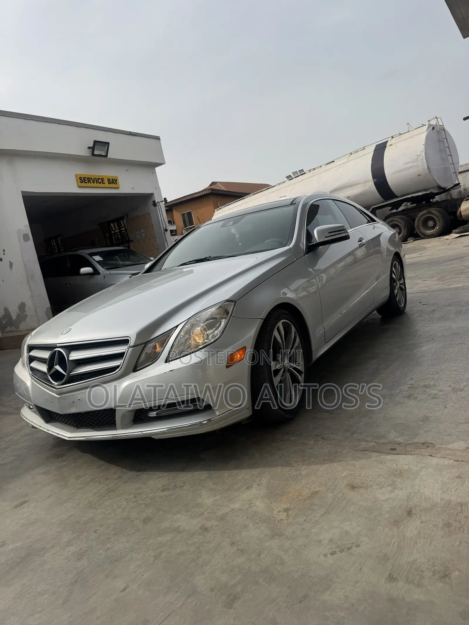 Mercedes-Benz E350 Base 4Matic Coupe AWD (3.5L 6cyl 7A) 2014 Silver