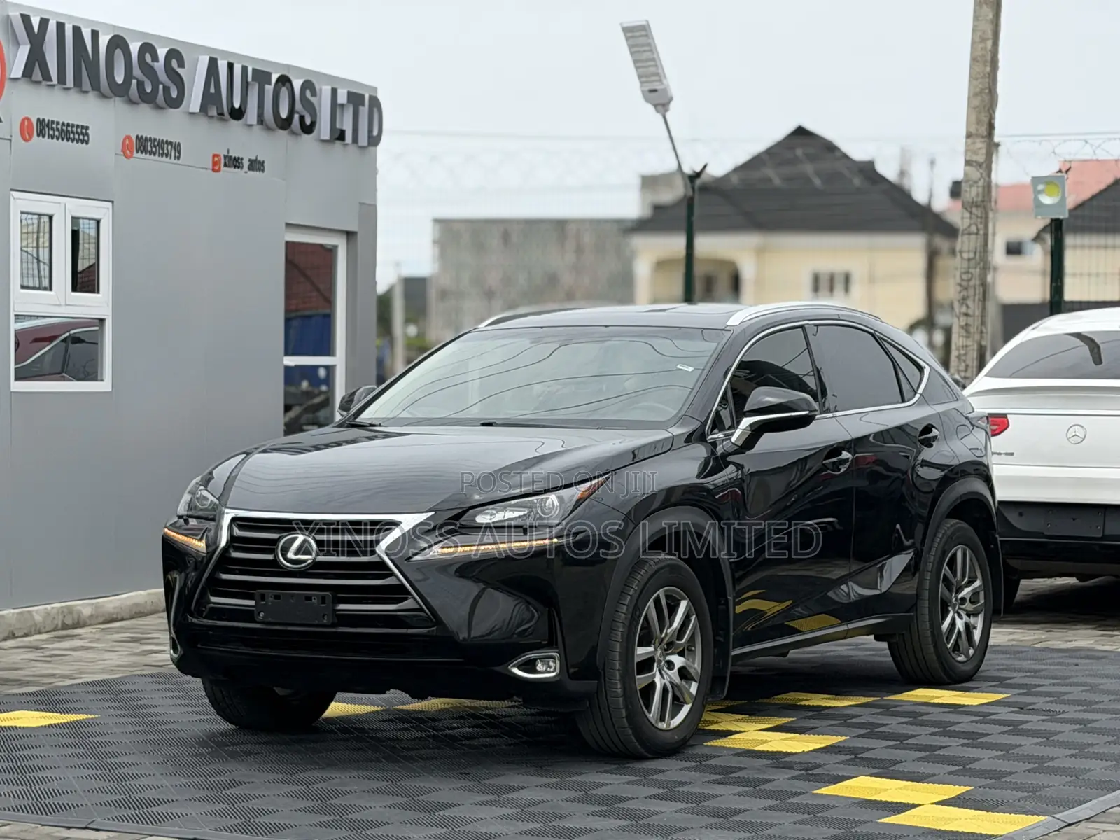 Lexus NX 200 AWD 2015 Black