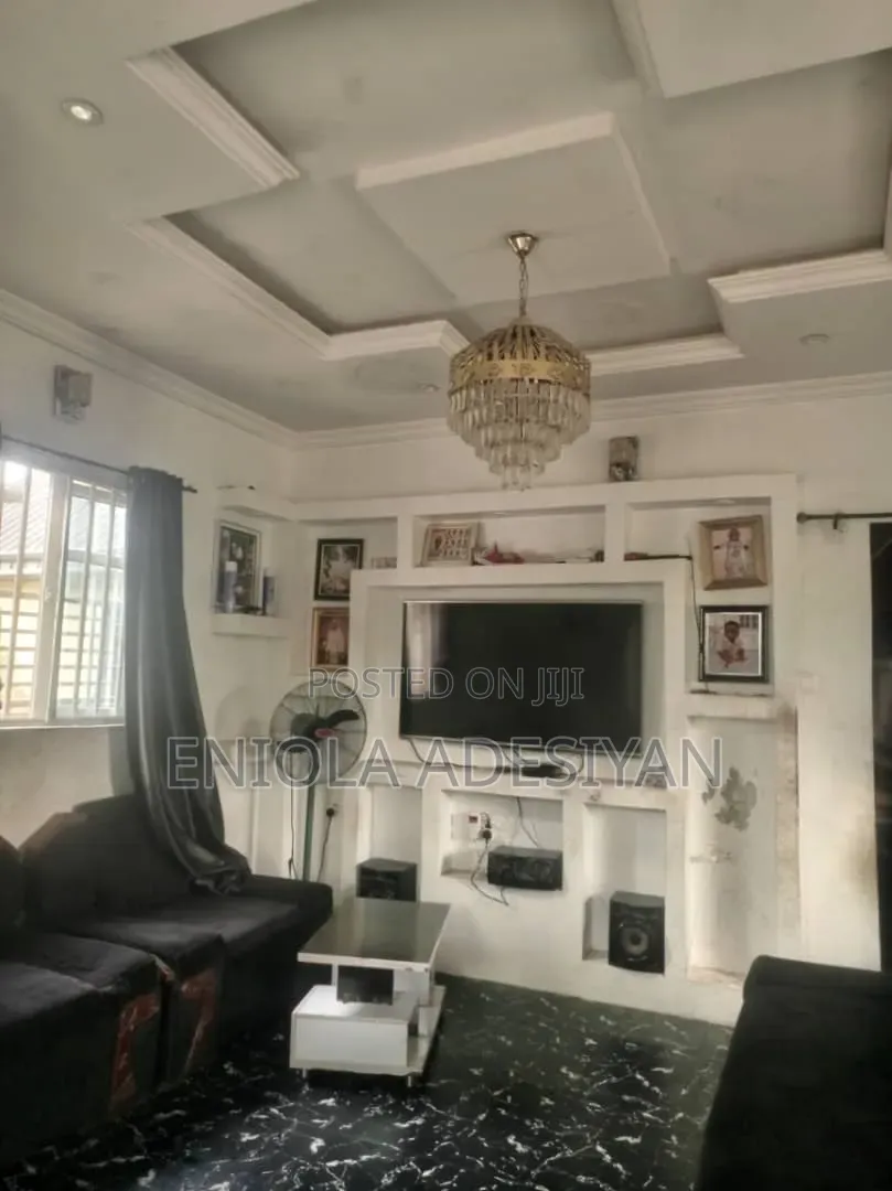 3bdrm Bungalow in Bomoda Oku Dagota, Igbogbo for sale