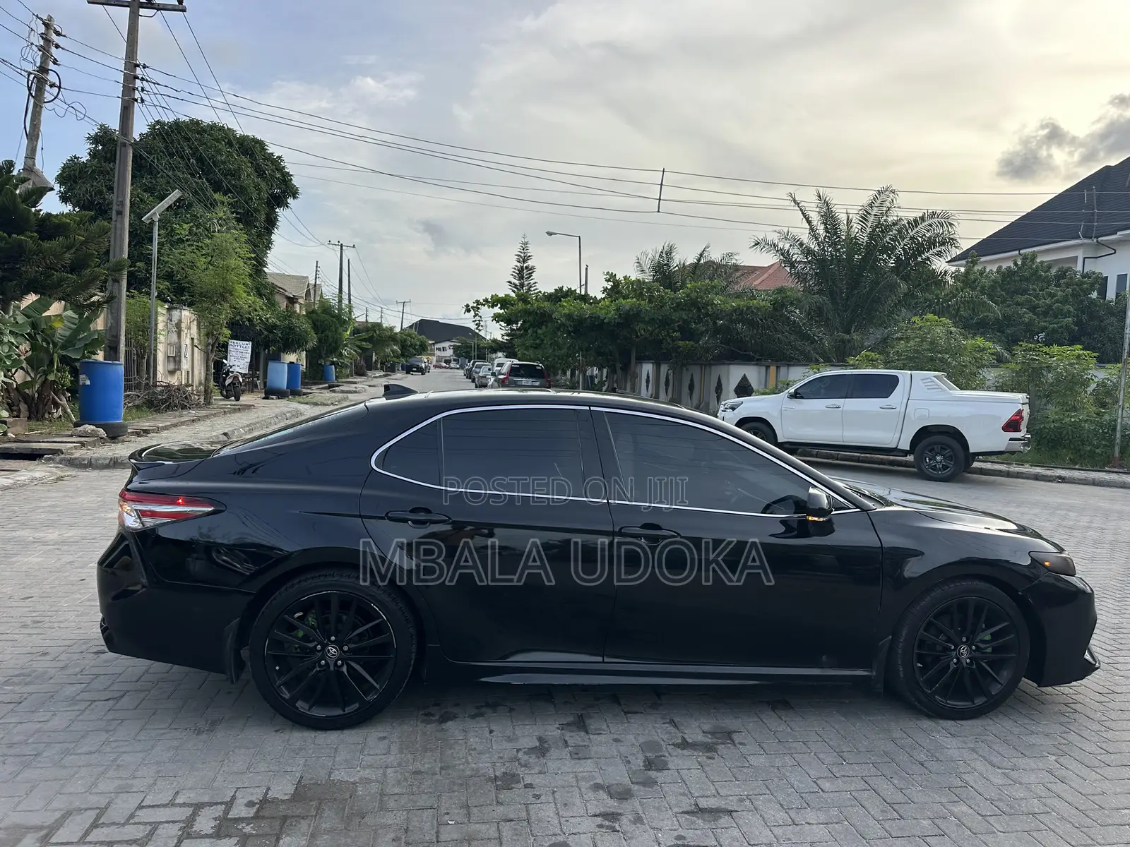Toyota Camry XSE V6 (3.5L V6 8A) 2019 Black