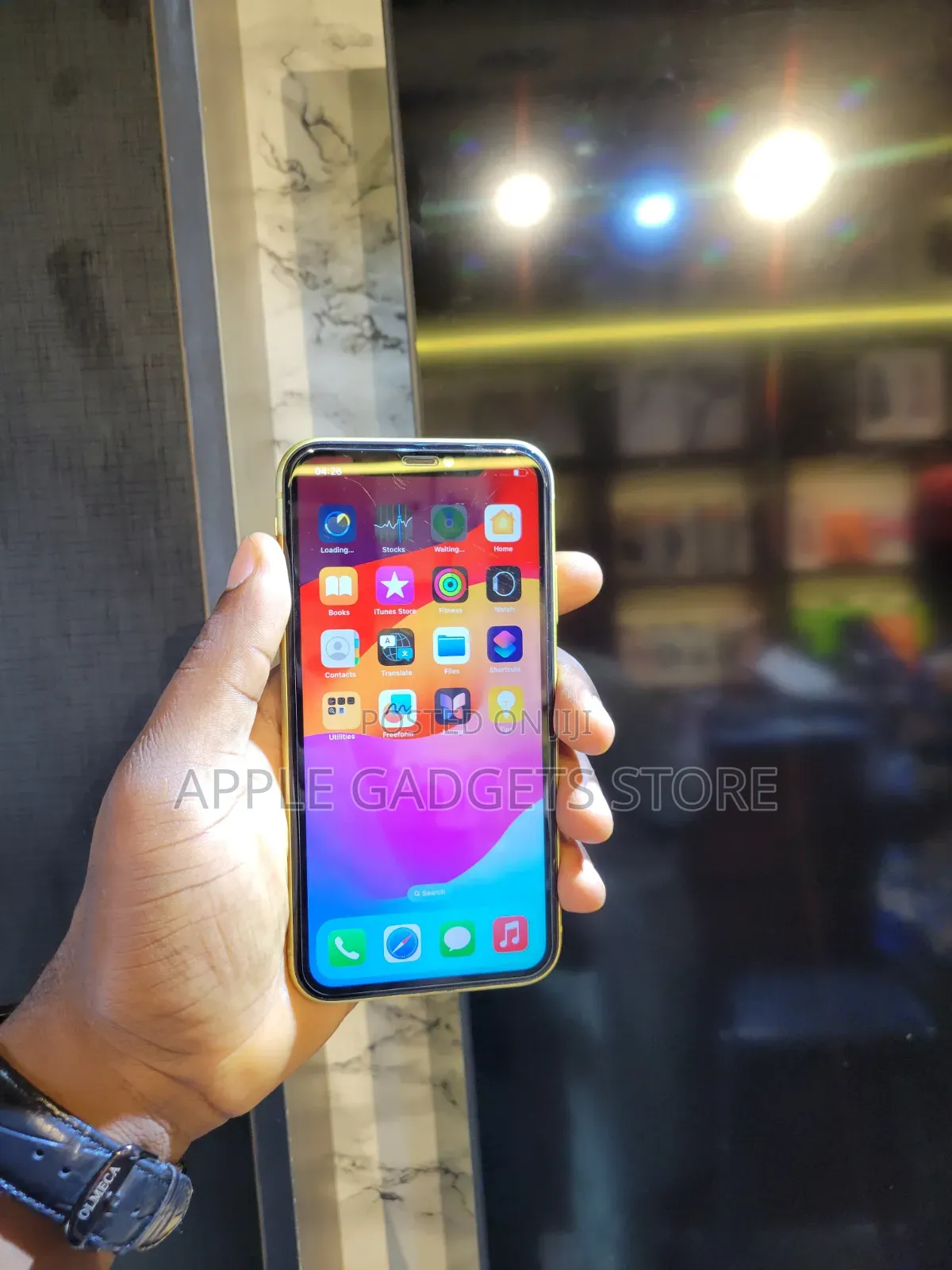 Apple iPhone 11 64 GB Yellow