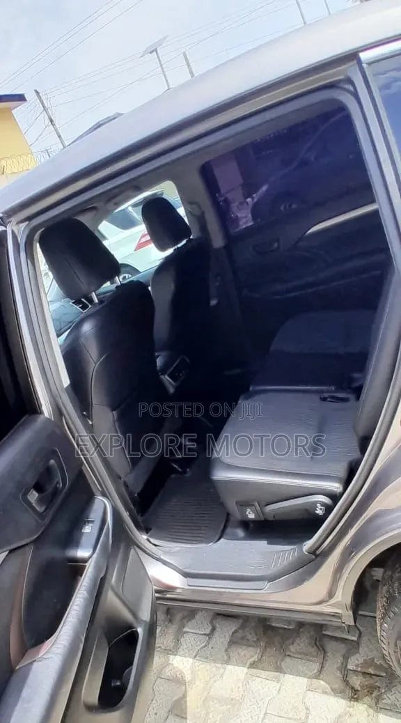 Toyota Highlander 2015 Gray