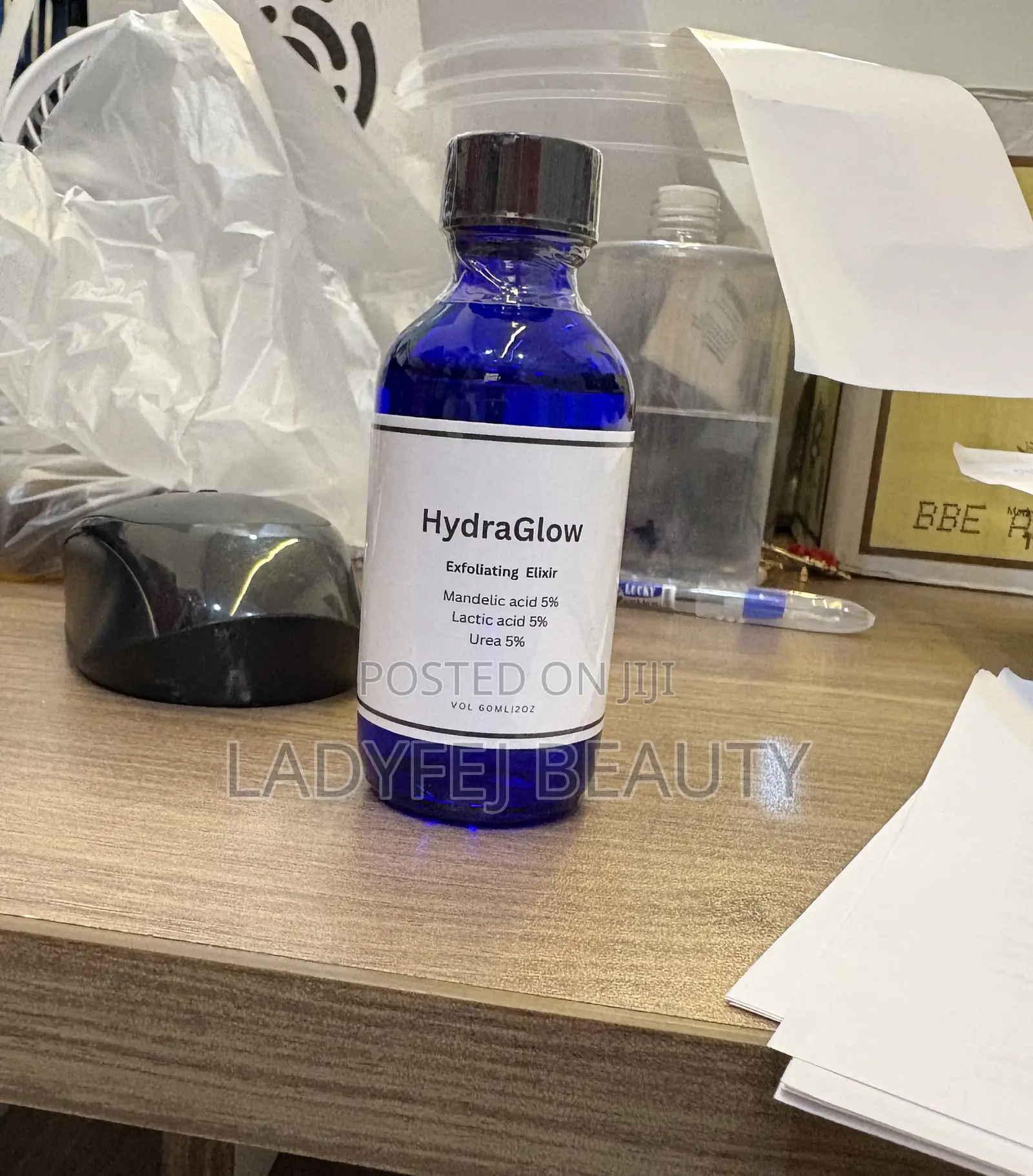 Hydraglow Exfoliating Elixir With Mandelic and Lactic Acid
