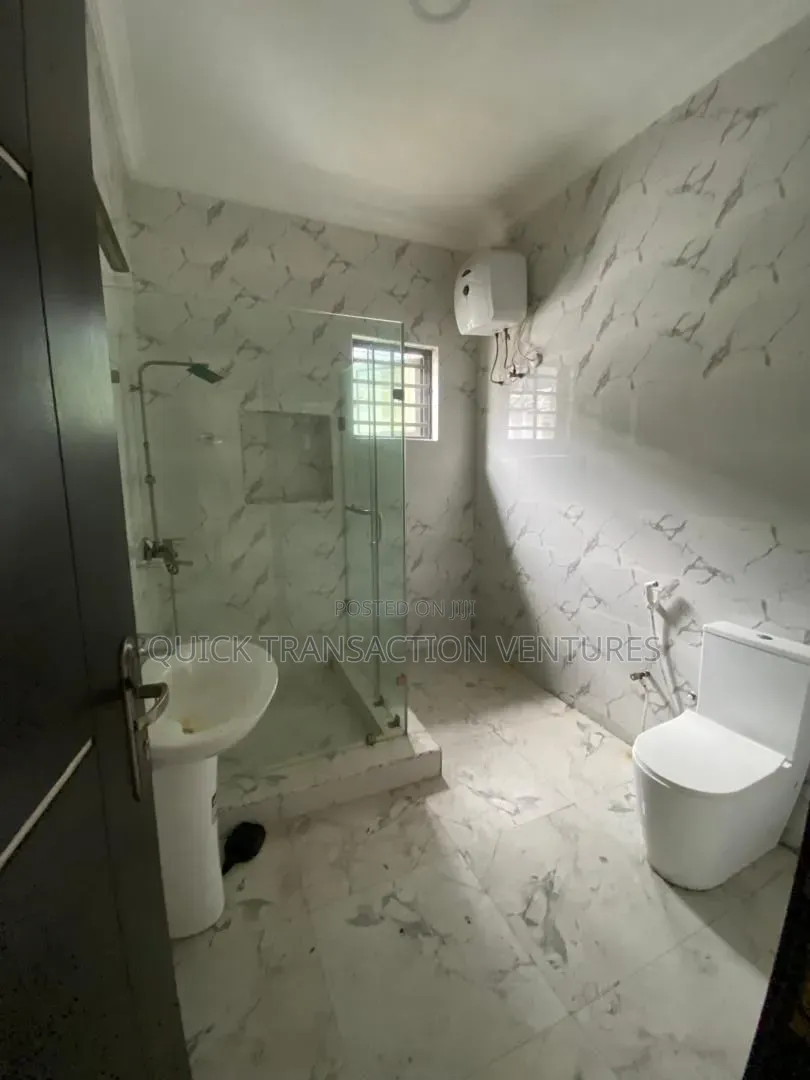 4bdrm Duplex in Ikate for rent
