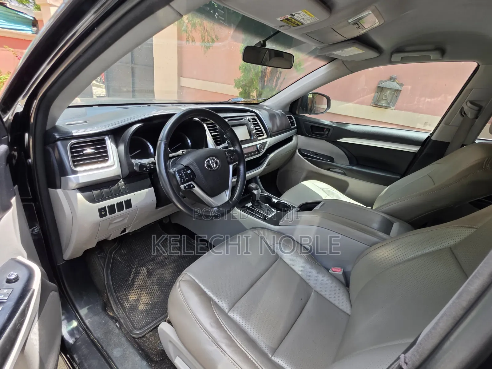 Toyota Highlander LE Plus 4dr SUV AWD (3.5L 6cyl 6A) 2015 Black