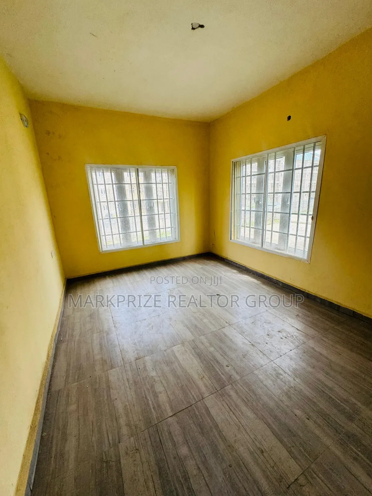 3bdrm Apartment in Command Ipaja for sale
