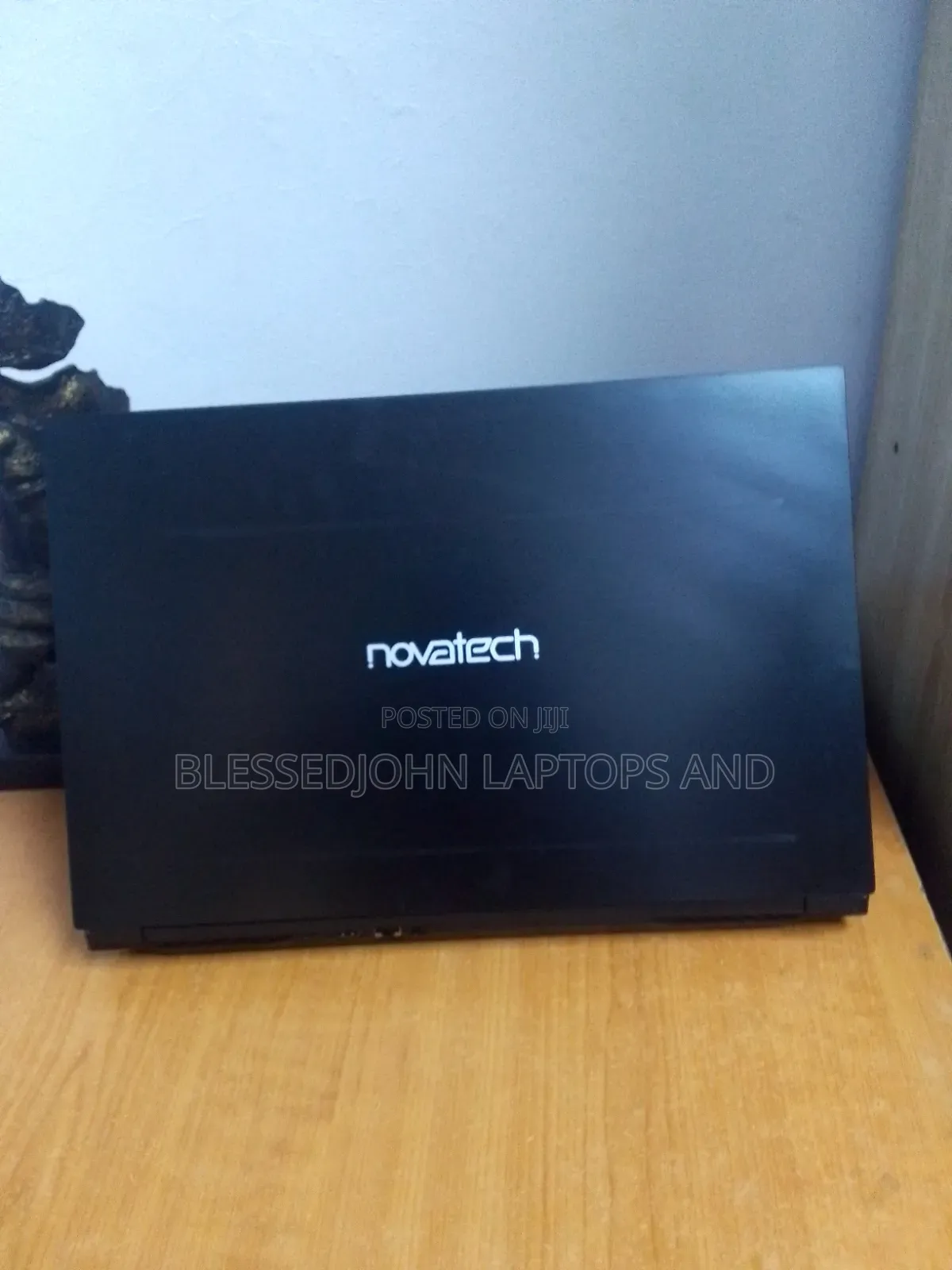 Laptop Novatech Elite N1777 16GB Intel Core i5 SSD 512GB