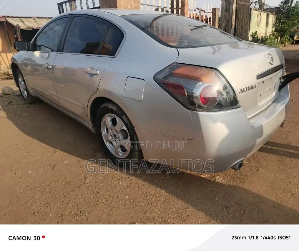 Nissan Altima 2.5 2009 Silver