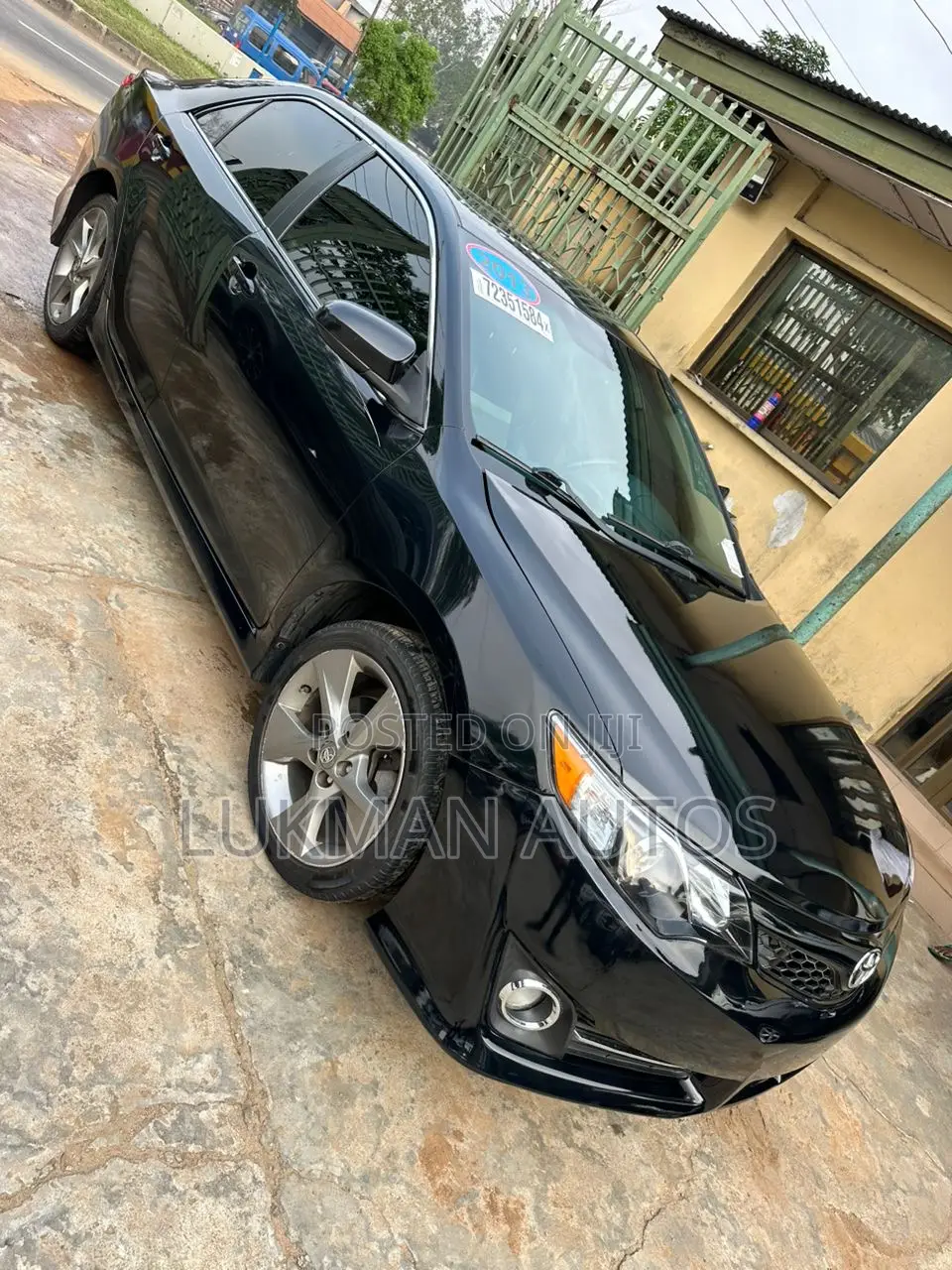 Toyota Camry SE V6 4dr Sedan (3.5L 6cyl 6A) 2012 Black