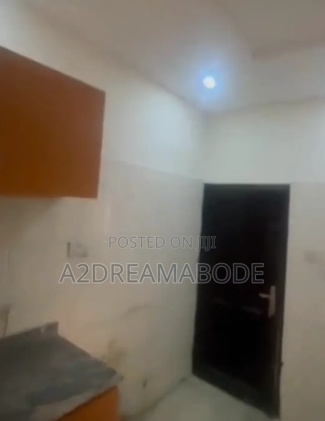 3bdrm Apartment in Magodo Phase 2 Gra for rent