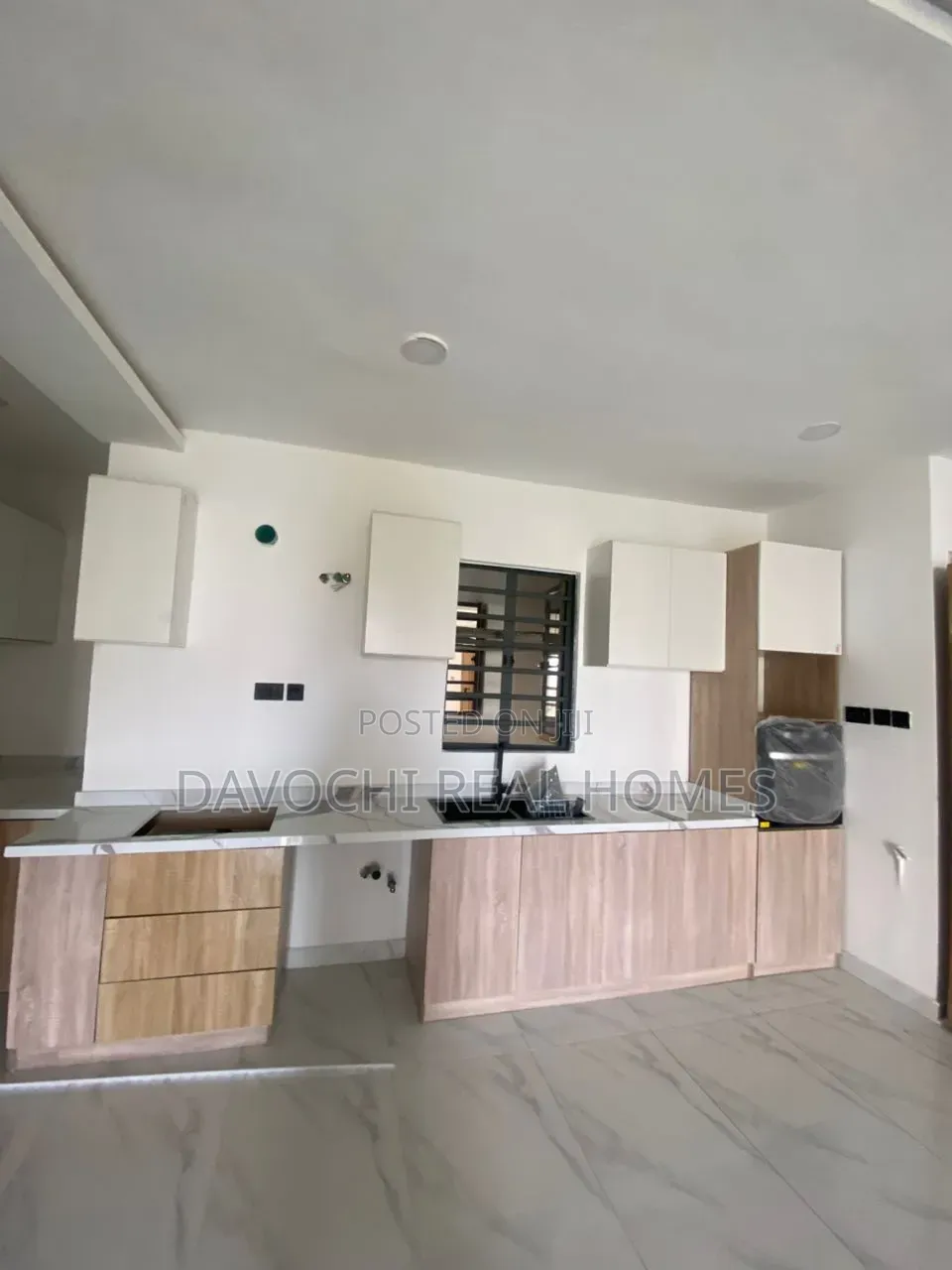3bdrm Duplex in VGC / Ajah for sale