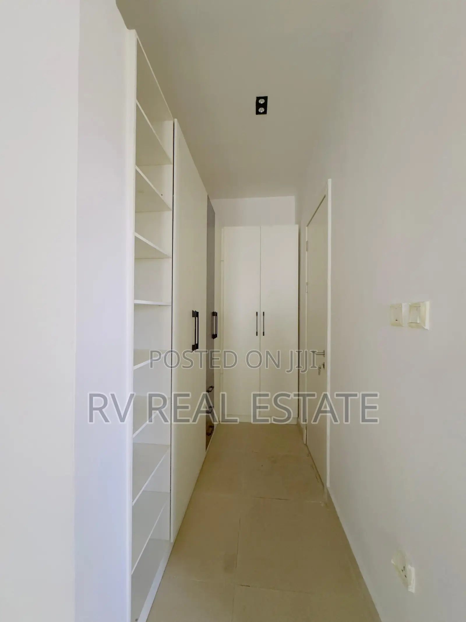 4bdrm Duplex in Adeniyi Jones for sale