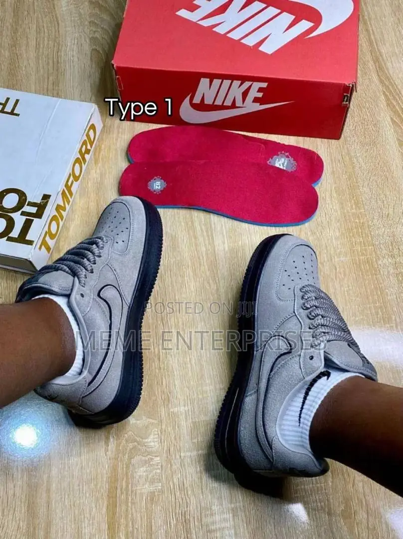 Ash/Black Nike 