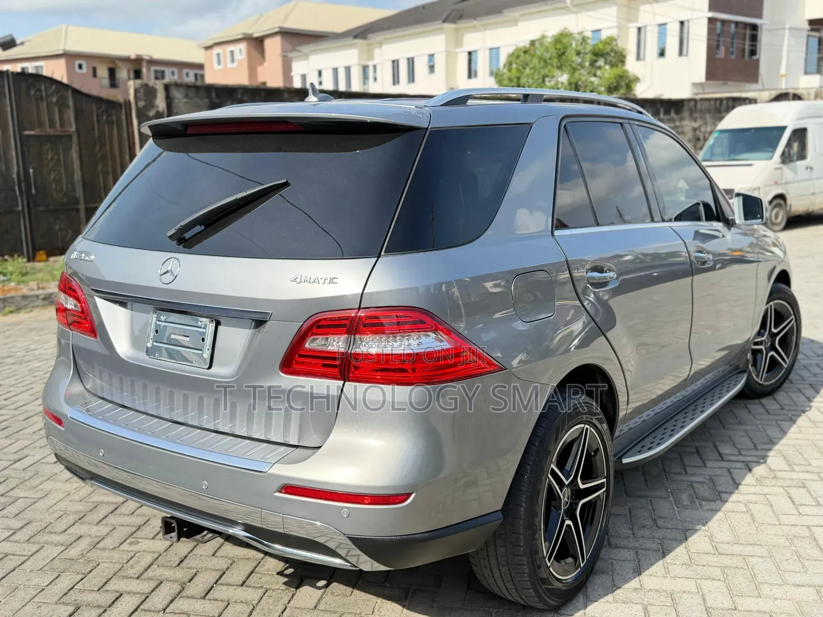 Mercedes-Benz M Class 2013 Silver