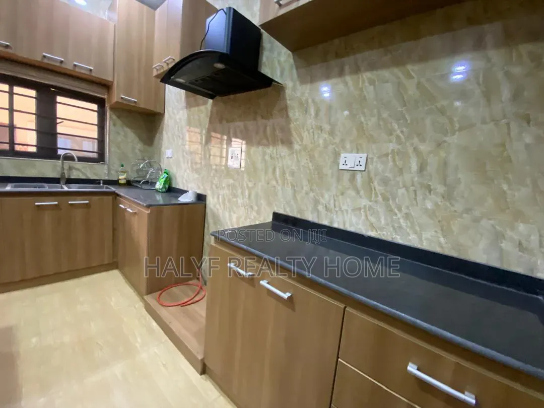 Furnished 3bdrm Bungalow in Kado Estate Phase 1 for rent