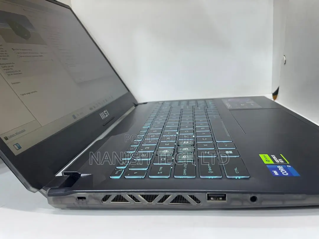 Laptop MSI Cyborg 15 16GB Intel Core i7 SSD 512GB