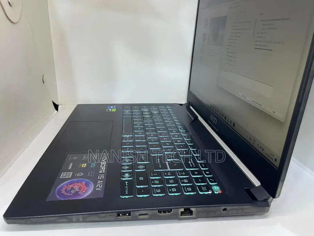 Laptop MSI Cyborg 15 16GB Intel Core i7 SSD 512GB