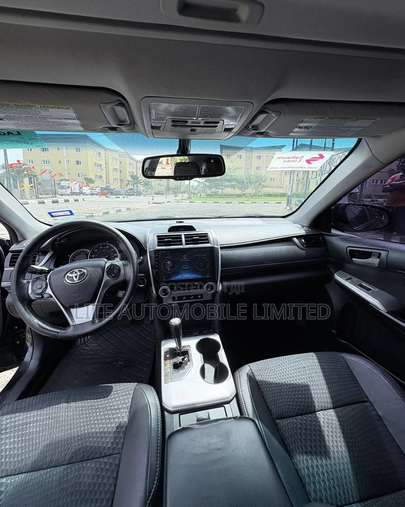 Toyota Camry SE 4dr Sedan (2.5L 4cyl 6A) 2014 Black