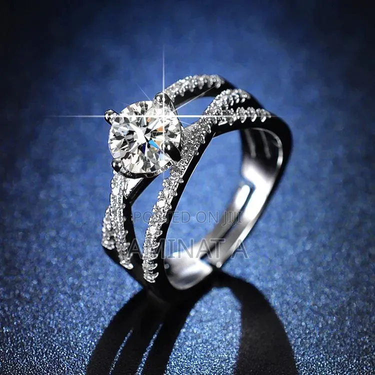 Engagement Adjustable Ring With Case