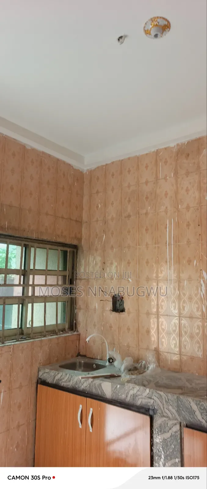 2bdrm Block of Flats in Circular Road Estate, Woji for rent