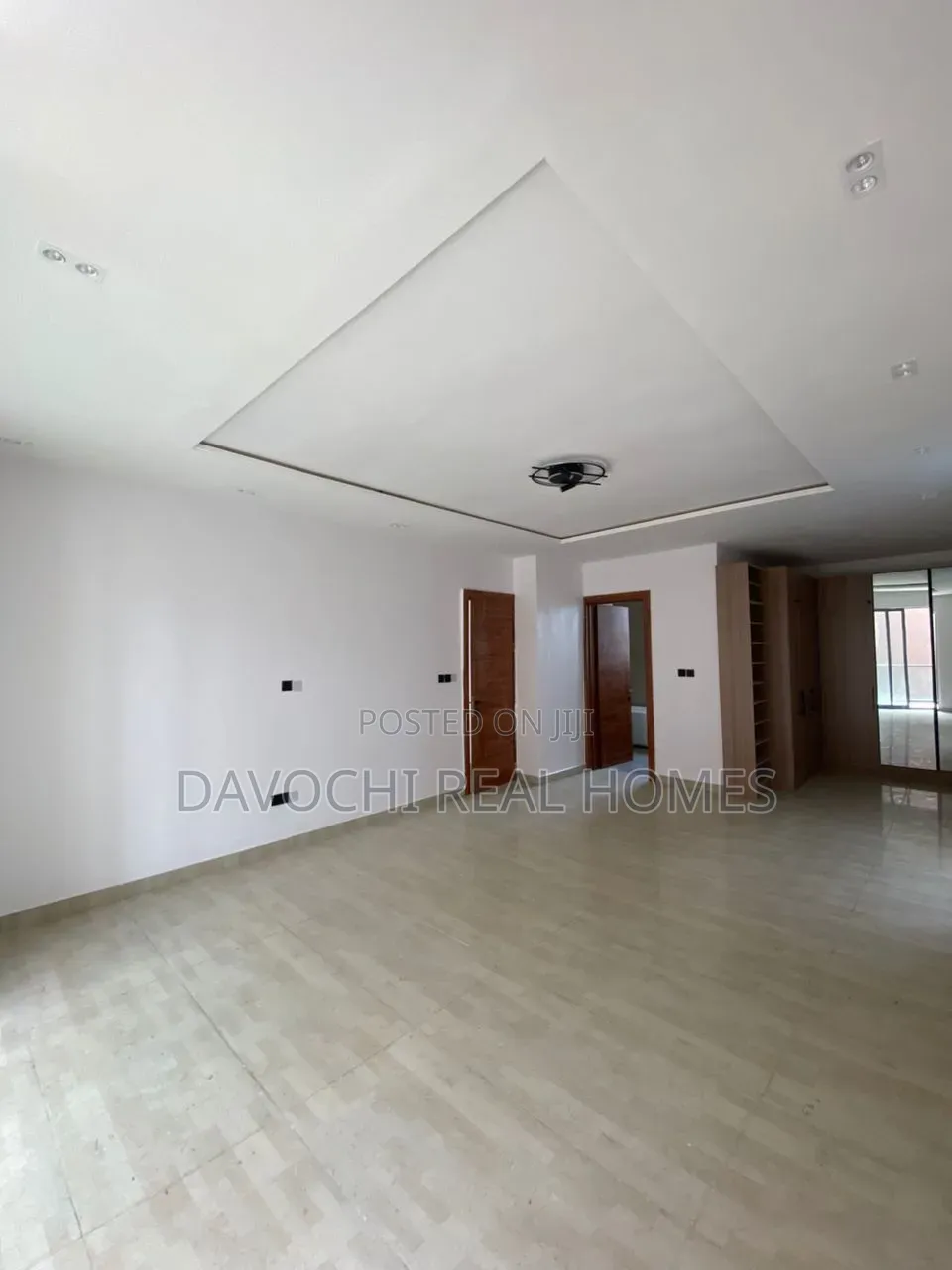 5bdrm Duplex in Lekki Phase 1 for sale