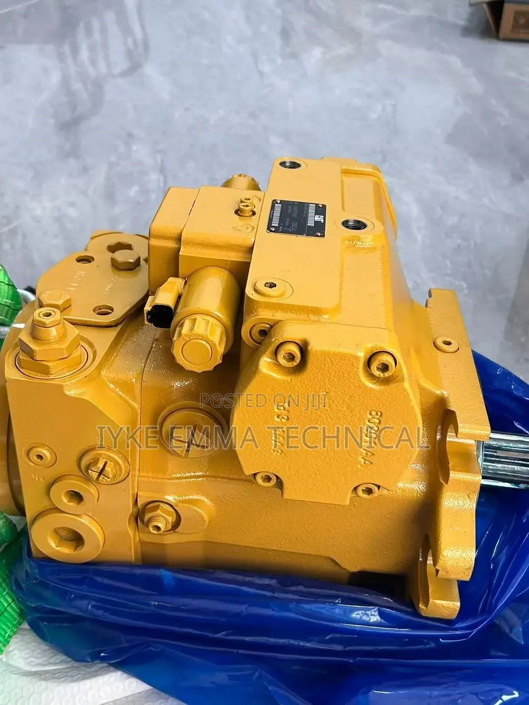 593-3841: Hydraulic Piston Pump Cat Hydraulic Piston Pump