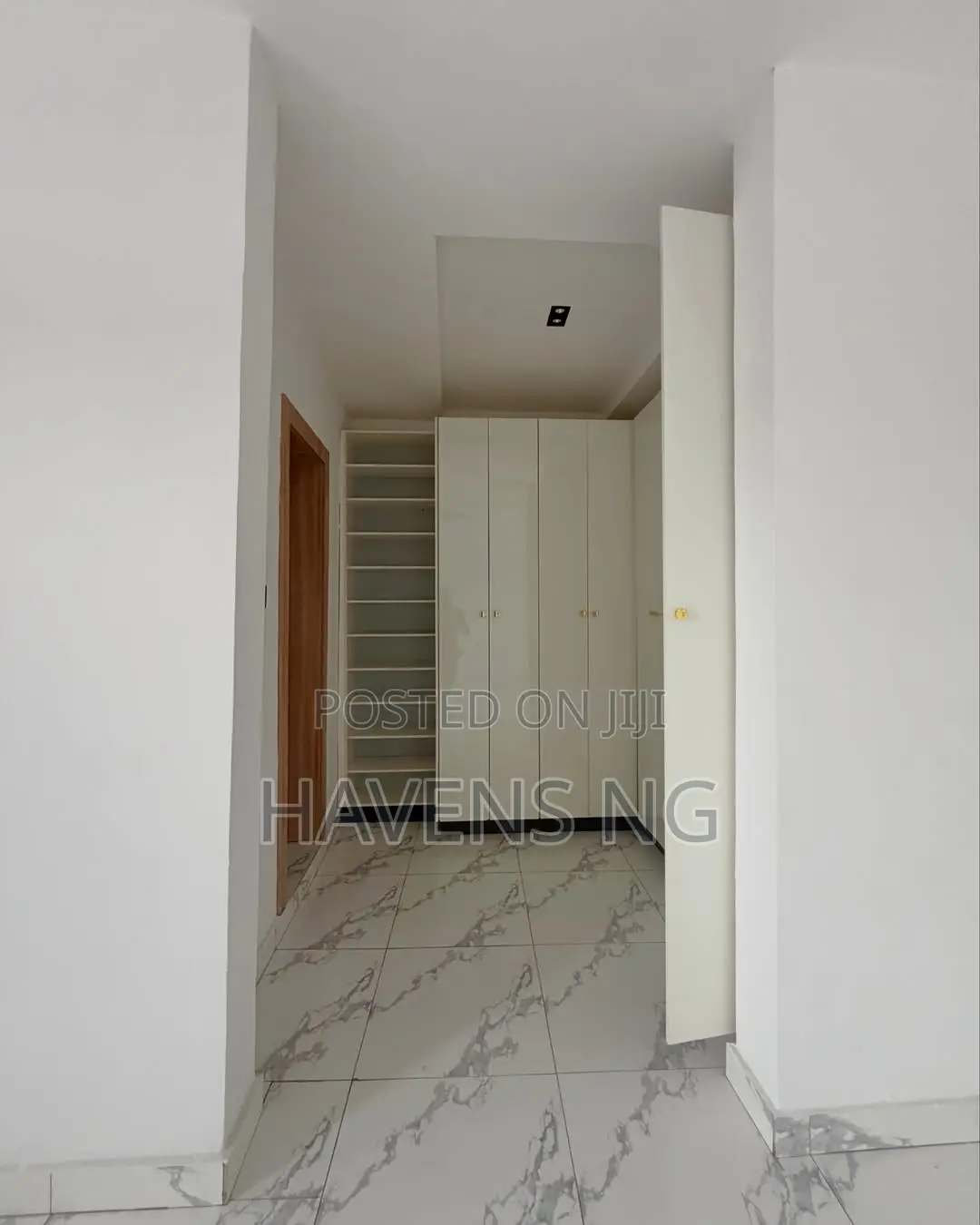 4bdrm Duplex in Phase 1 / Gbagada for sale