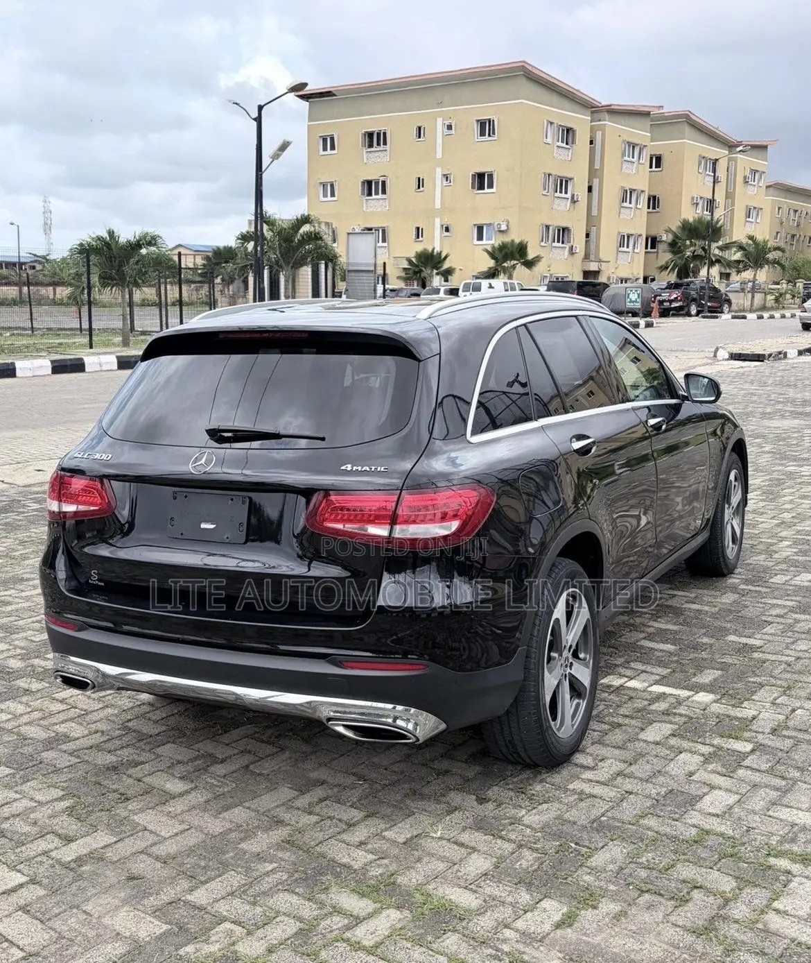 Mercedes-Benz GLC-Class 2017 Black