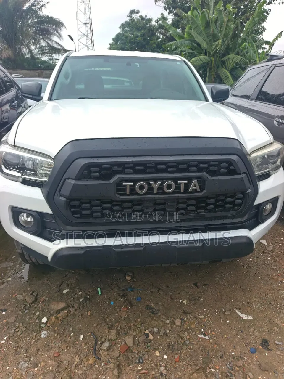 Toyota Tacoma 2017 White