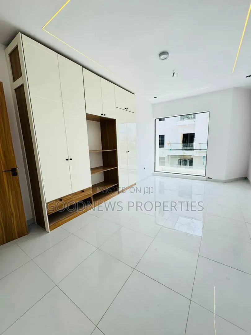 2bdrm Apartment in Vgc for rent