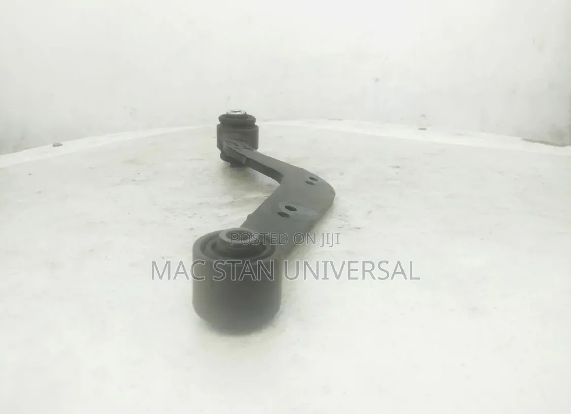 One Set Direct Tokunbo 2006-2012 Rav4 Upper Control Arms.