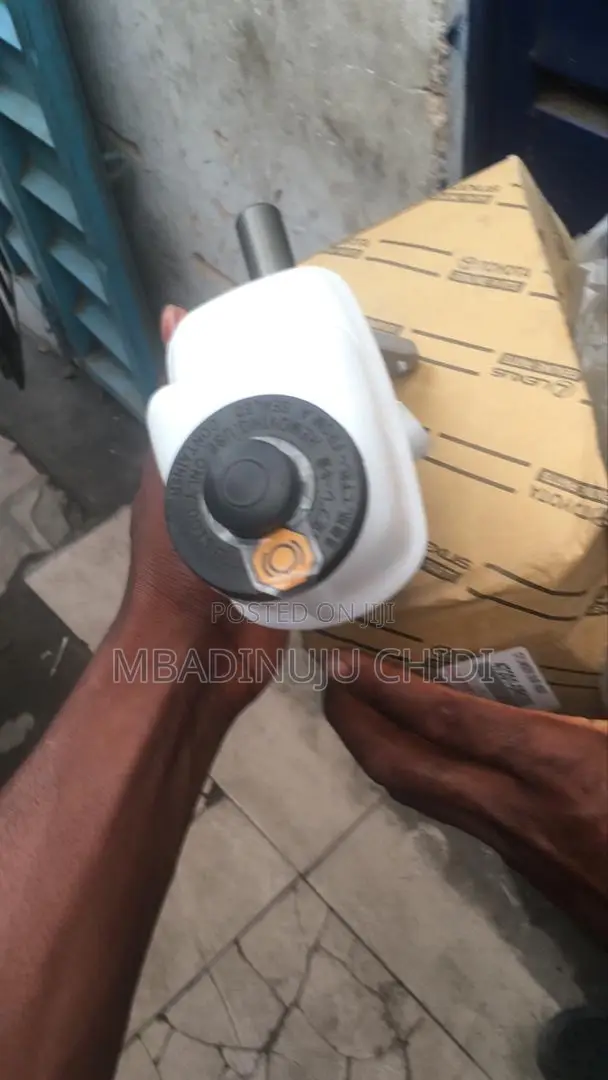 Master Brake Rav4 2008