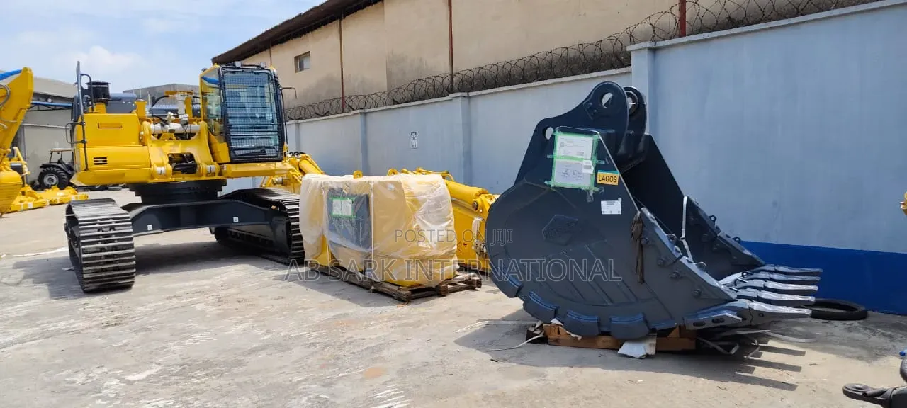 Brand New Komatsu Excavator Pc500-10 (50tons)