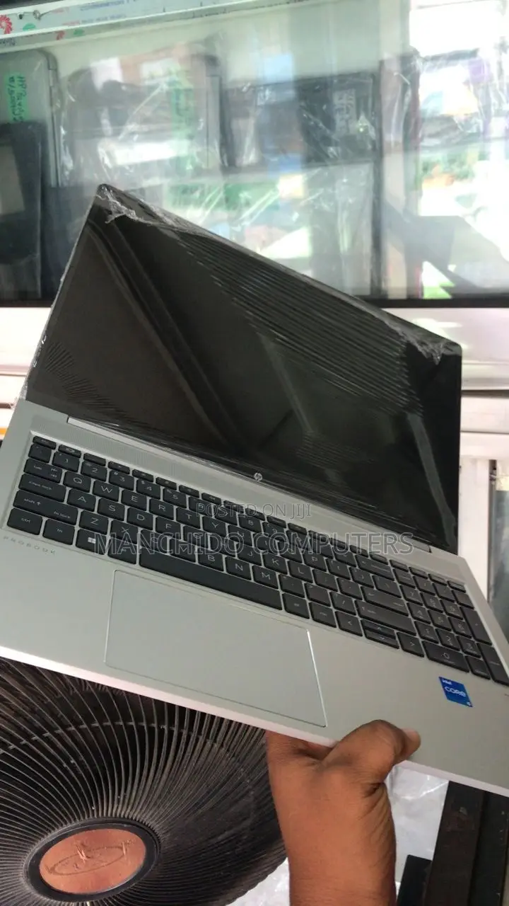 Laptop HP ProBook 650 G8 16GB Intel Core i5 SSD 512GB