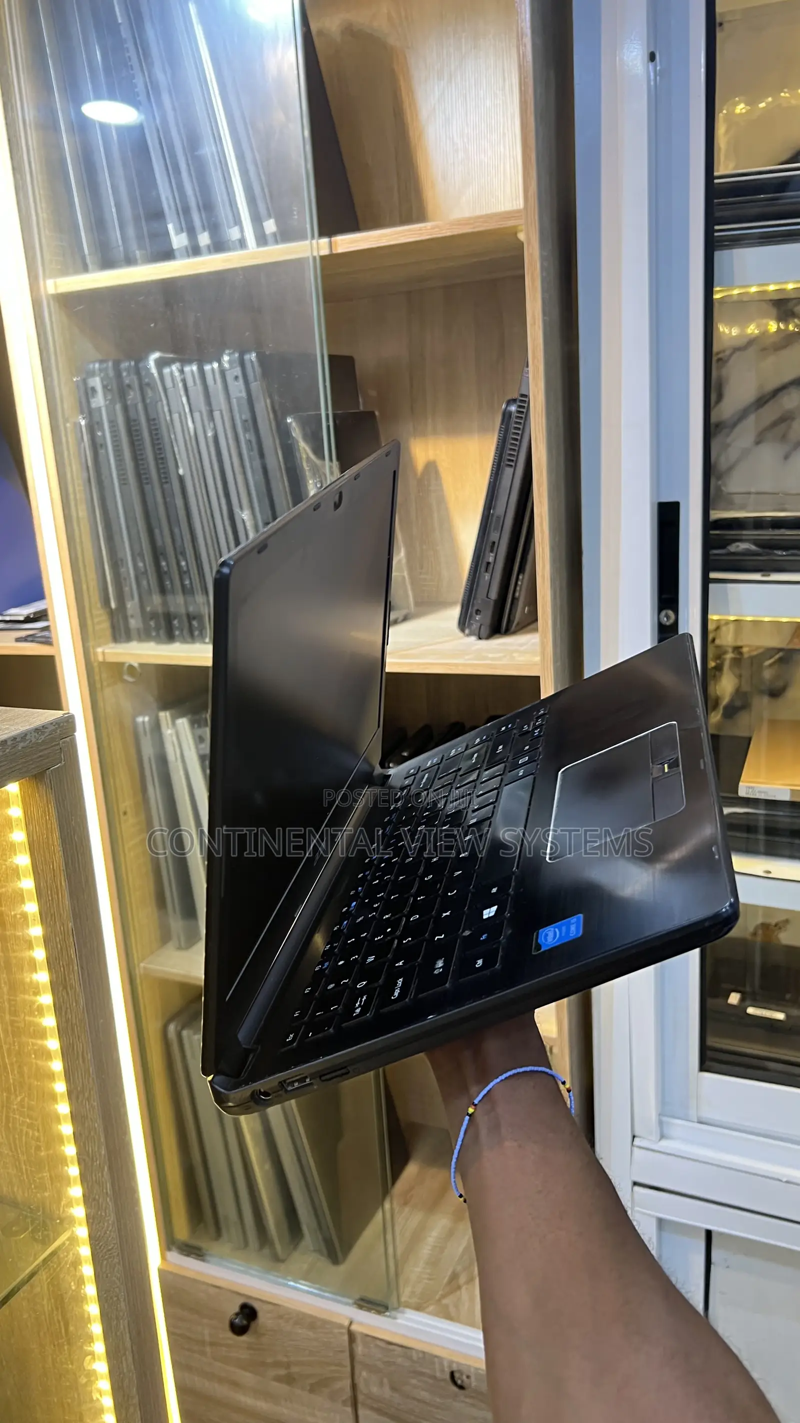 Laptop Acer TravelMate P4 8GB Intel Core i5 HDD 250GB