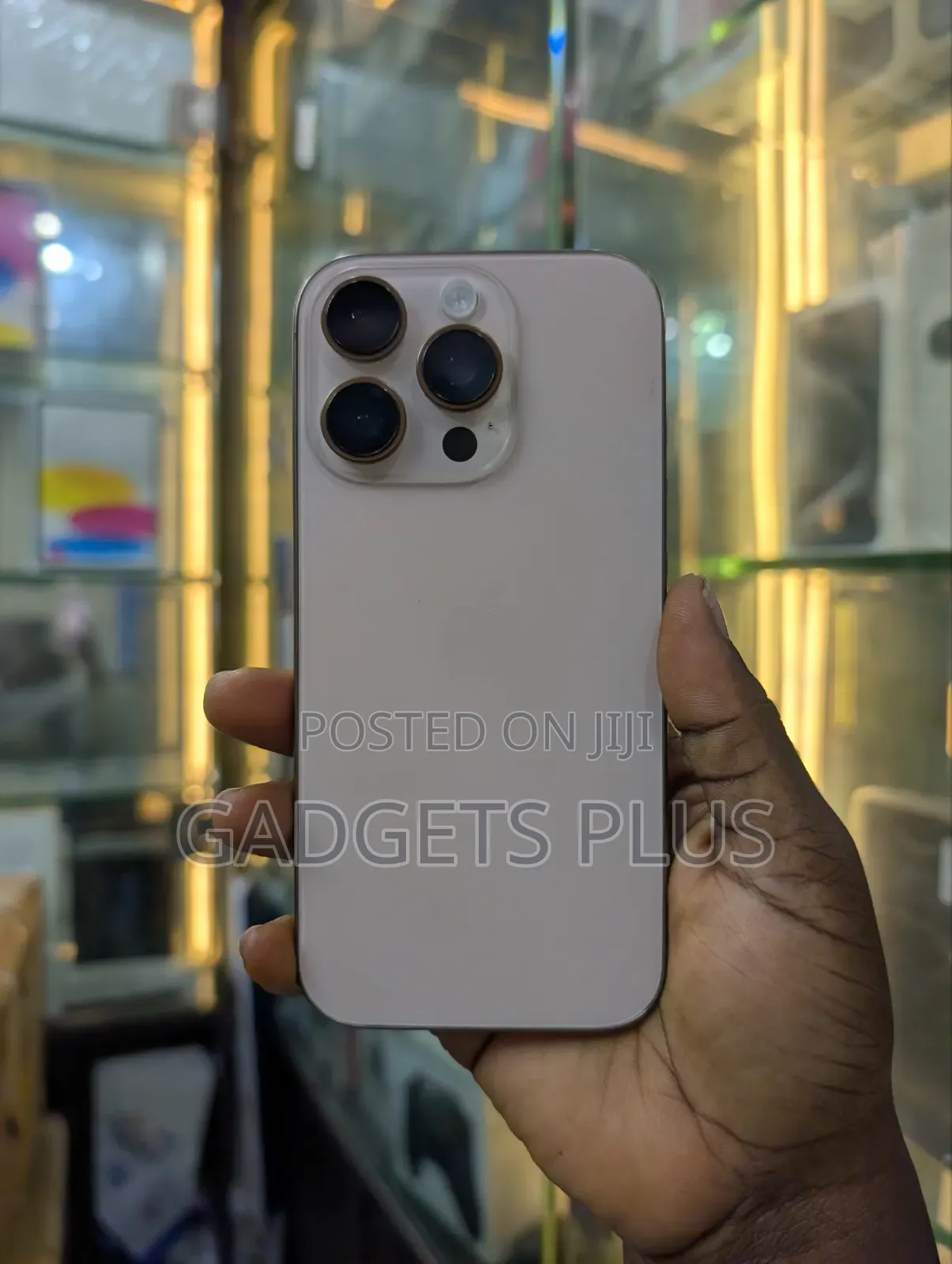 Apple iPhone 16 Pro 128 GB Gold