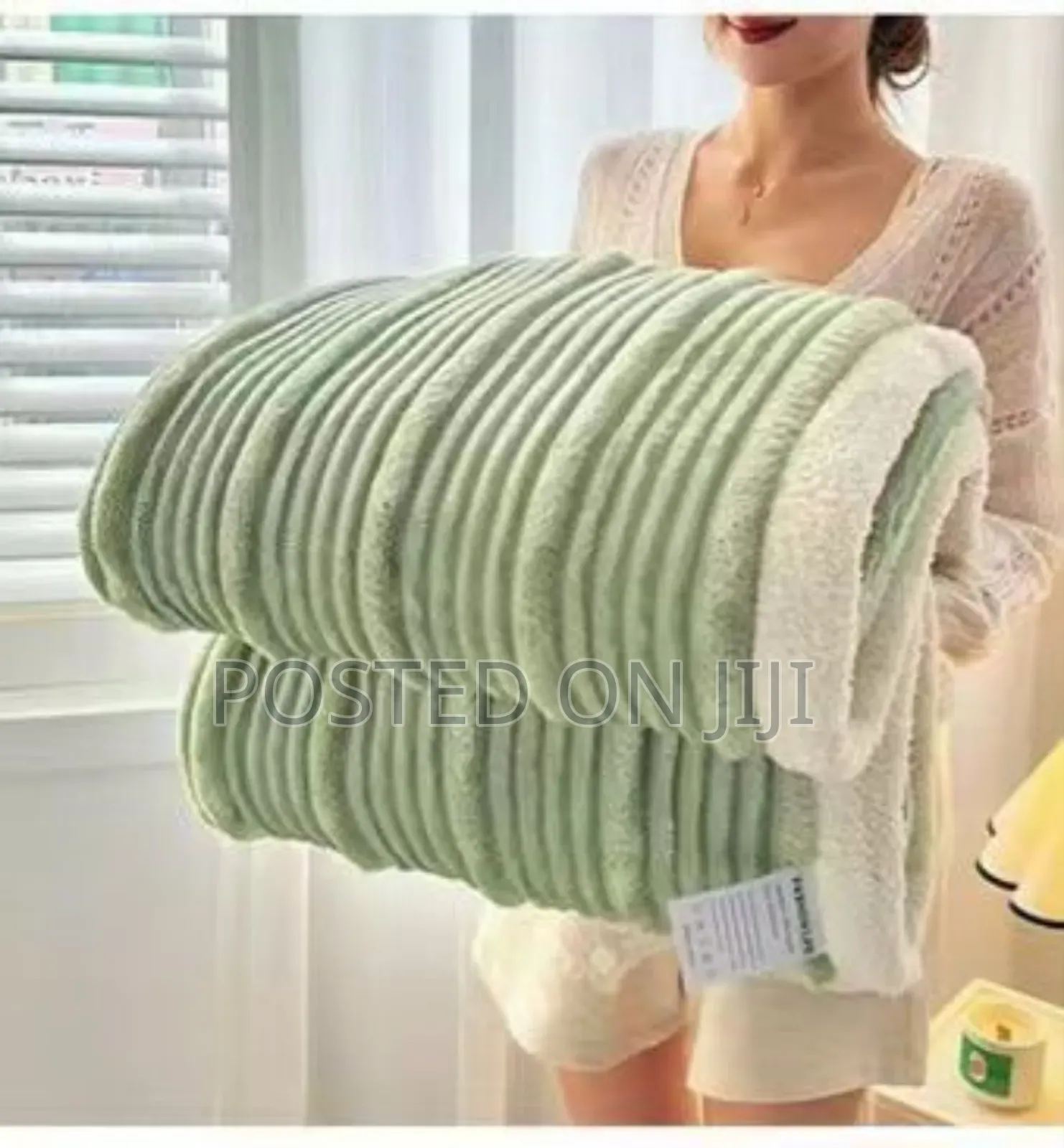 Luxury Throw Blankets