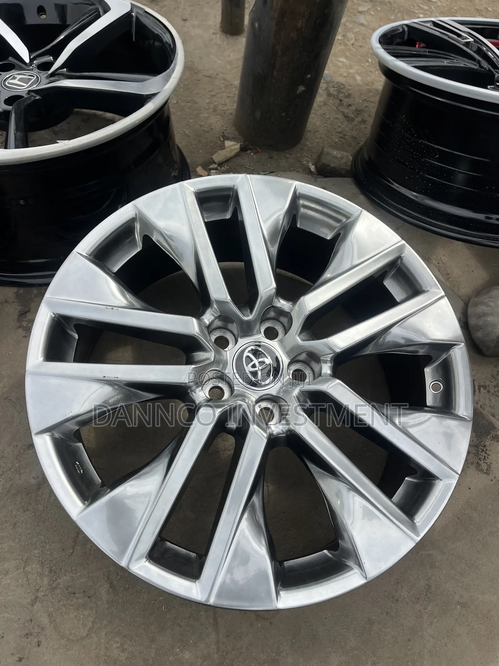 19 Rim for Toyota Rav4