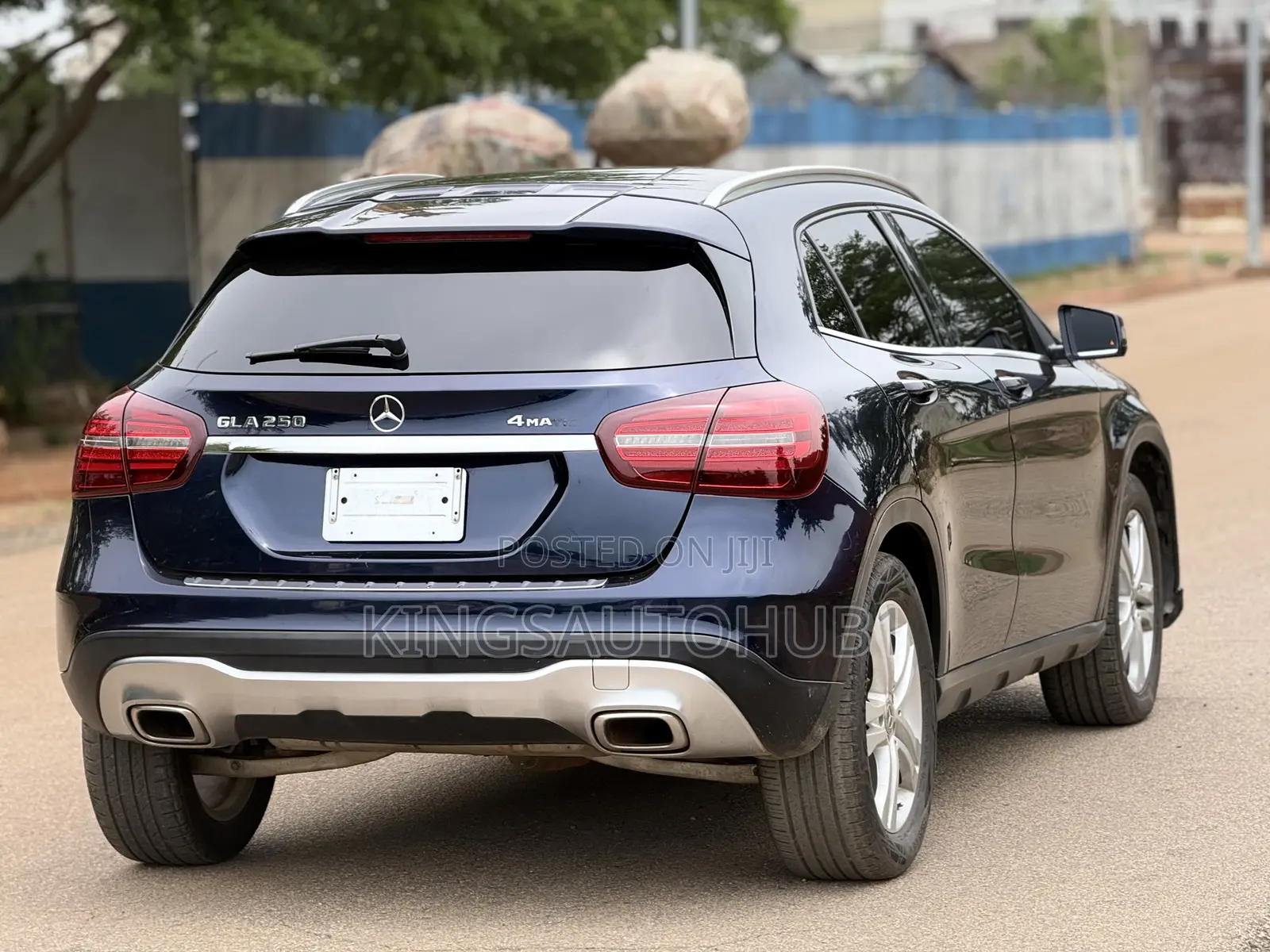 Mercedes-Benz GLA 250 2019 Blue