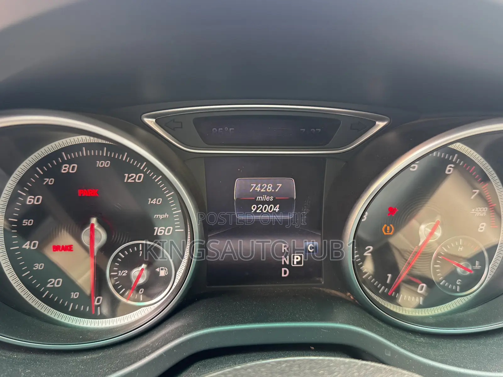 Mercedes-Benz GLA 250 2019 Blue