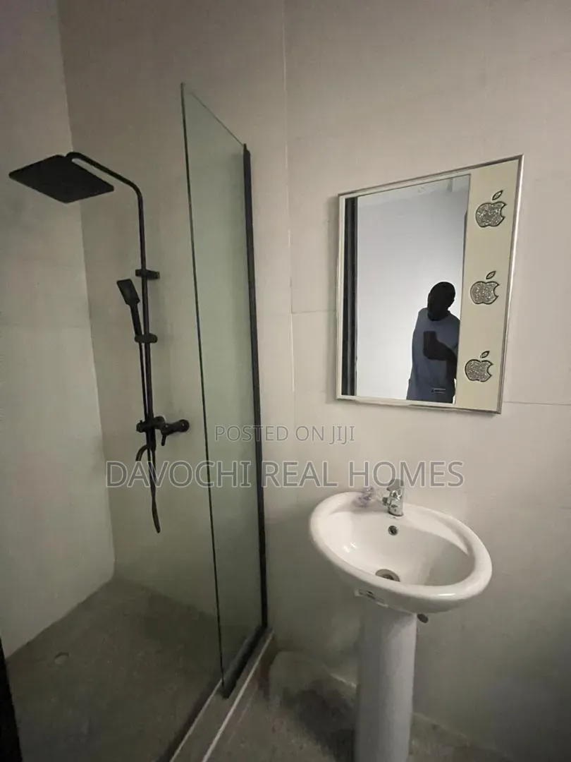 4bdrm Duplex in Lekki Phase 1 for sale