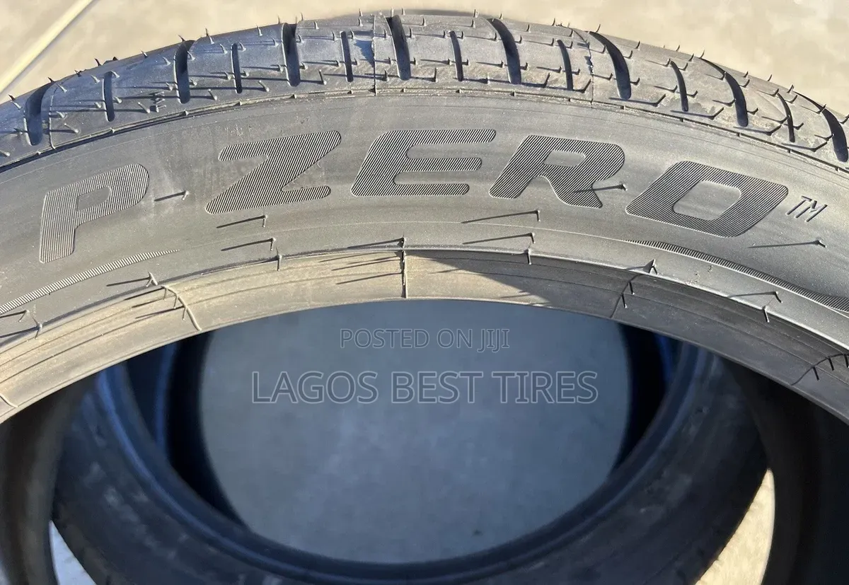 Pirelli P-Zero Pz4 Luxury Suv (325/35 R23 111y)–Official Mercedes (Mo)